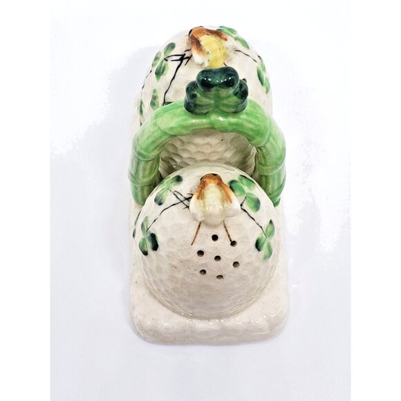 Beehive Salt & Pepper Shakers With Holder Ceramic Bees Japan Vintage - Picture 5 of 8